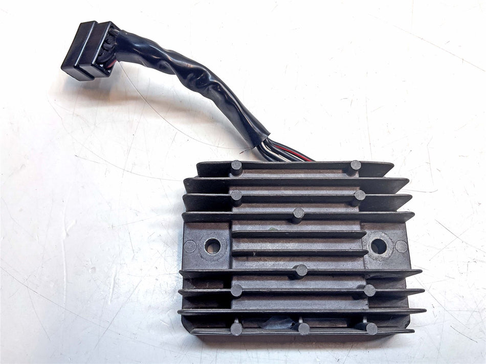 2004 Suzuki GSX-R1000 Regulator Rectifier - 32800-41F11