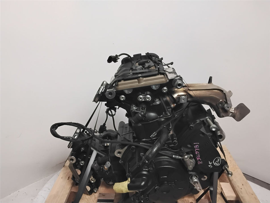 2023 Ducati Supersport 950 S Engine 2000 Miles - Great Condition