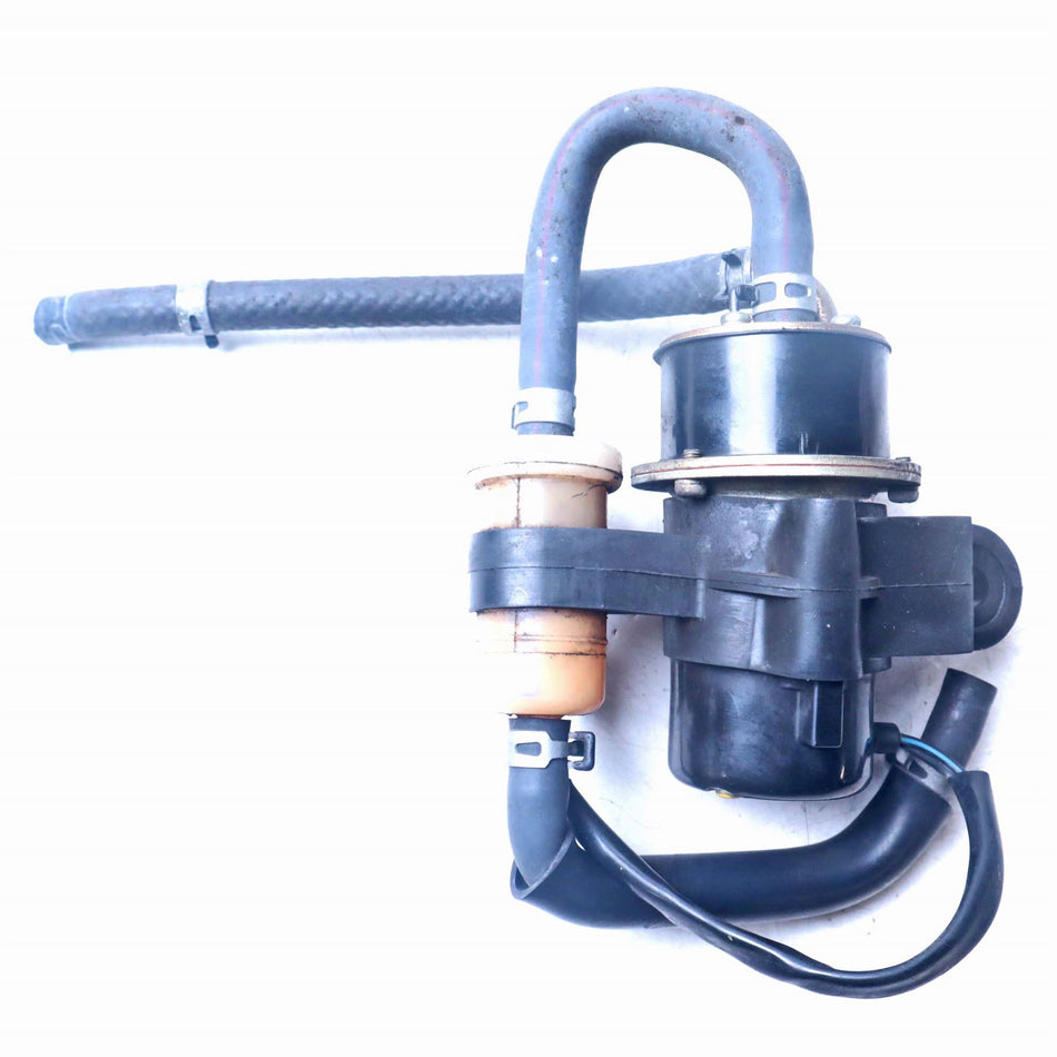 2000 Yamaha YZF R1 Fuel Pump - 4SV1390700