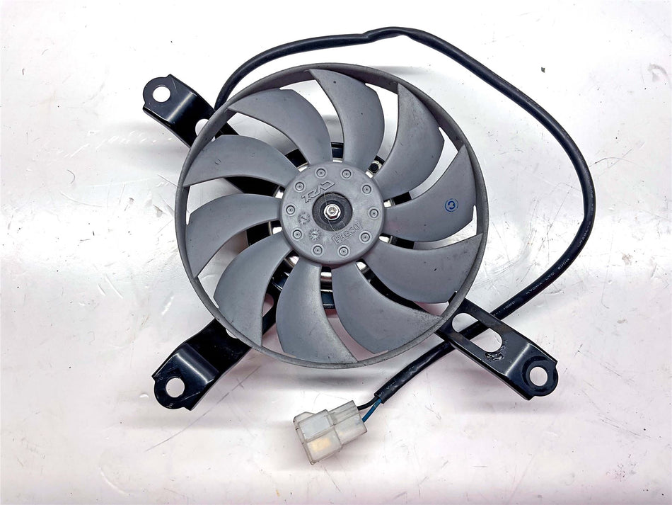 2015-2024 Yamaha YZF R1 Right Radiator Fan