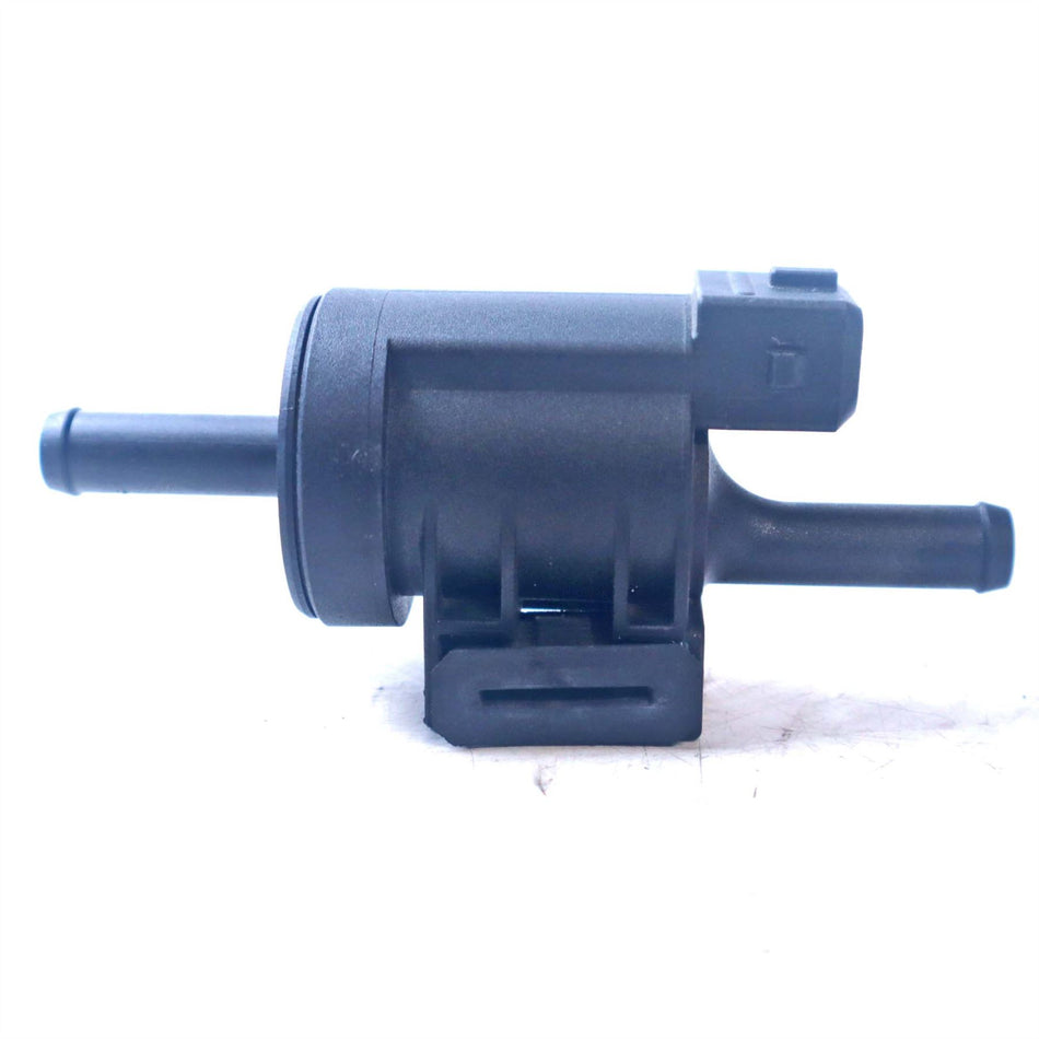 2023 BMW R Nine T Fuel Tank Breather Valve - 16138567224
