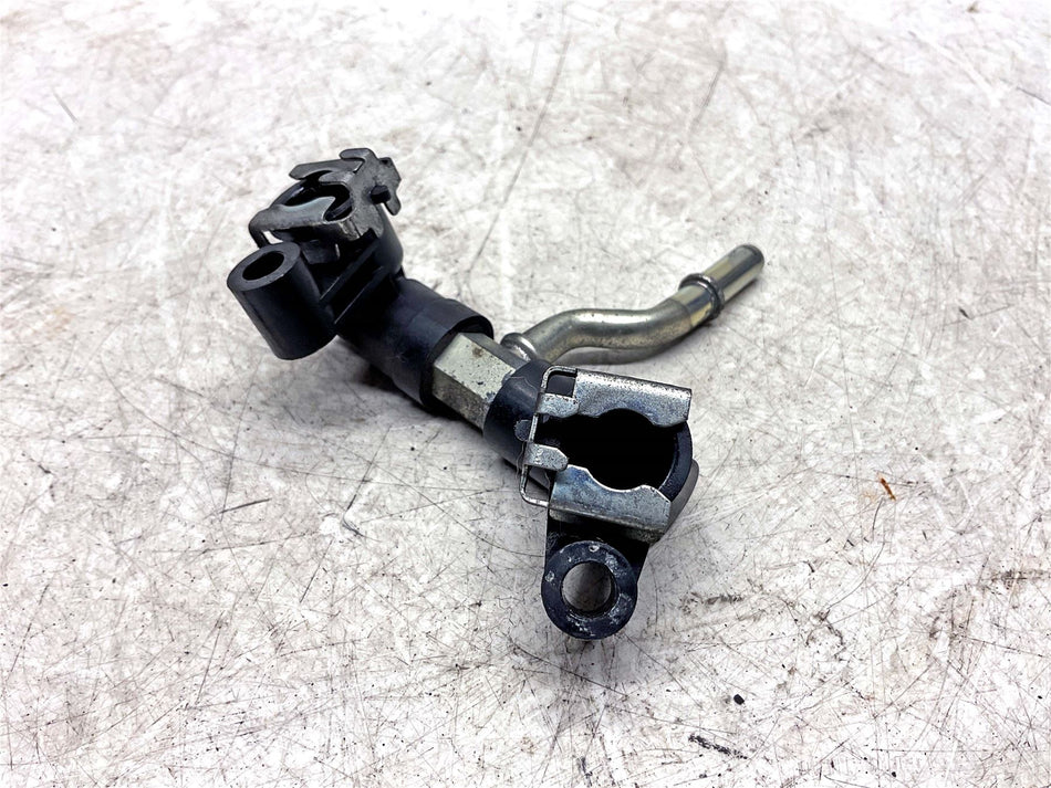 2016 Harley-Davidson  XG750 Fuel Injector Rail - 27400008