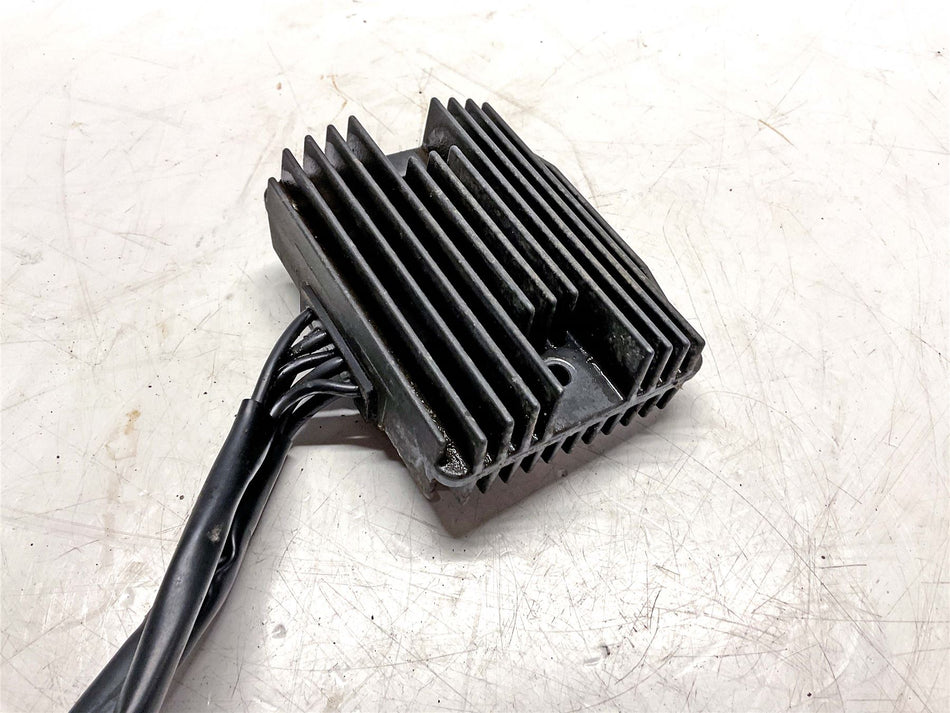 2021 Moto Guzzi V85 TT Travel E4 Regulator Rectifier