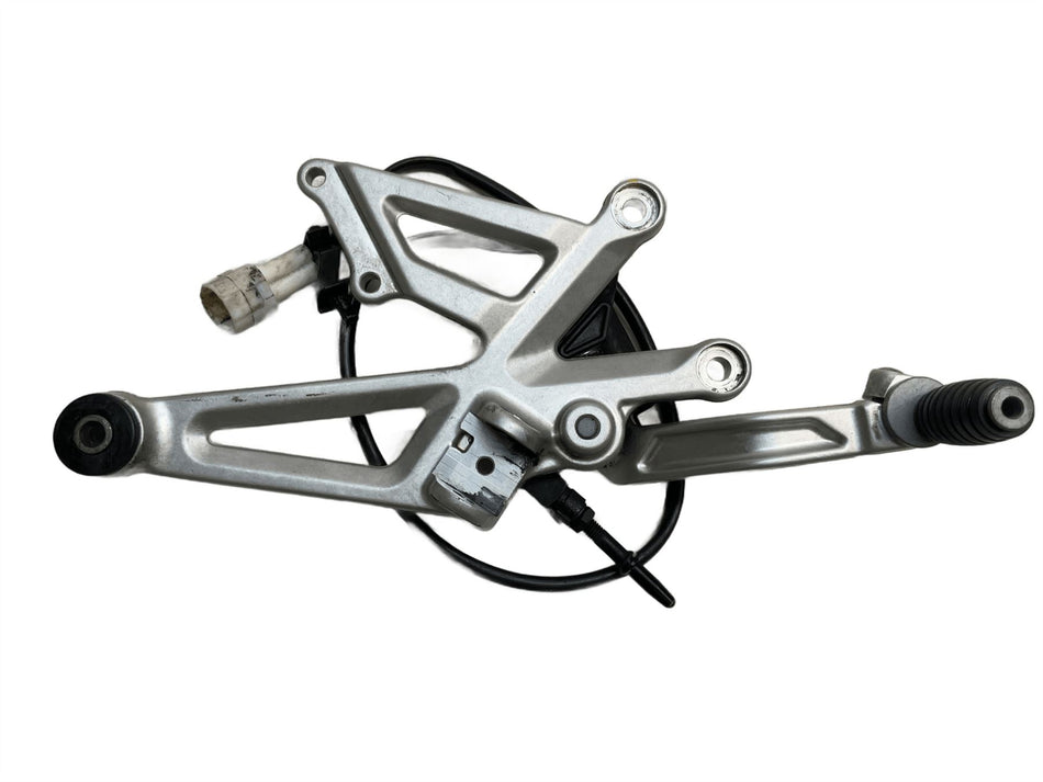 2019 Aprilia RSV4 1000 Front Right Footrest & Hanger 2B003300