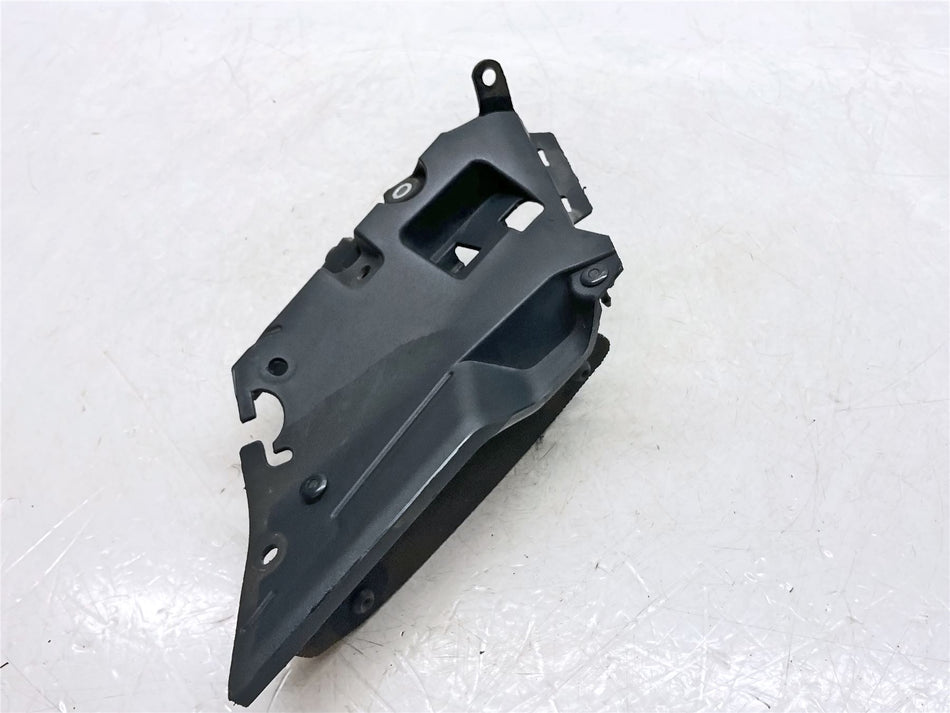 2018 Yamaha MT-09 SP Left Air Scoop Inner Panel - BS22172E00