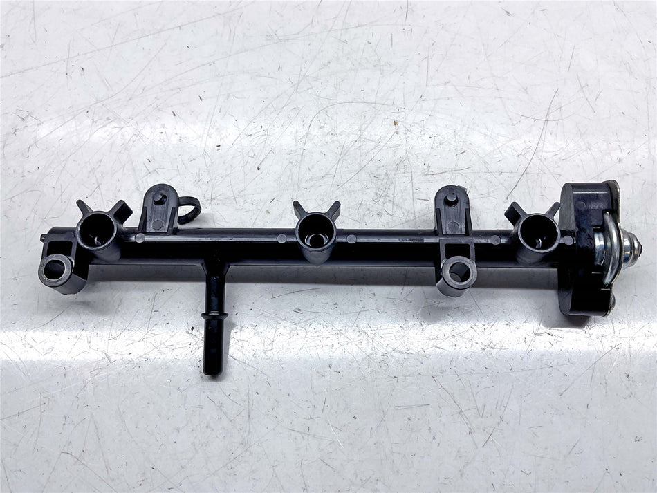 2025 Yamaha Tracer 9 Fuel Injector Rail - B7N139300000