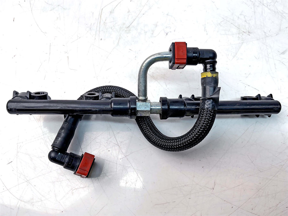 2019 Kawasaki Ninja ZX6R ZX636 Fuel Injector Rail - 490560014