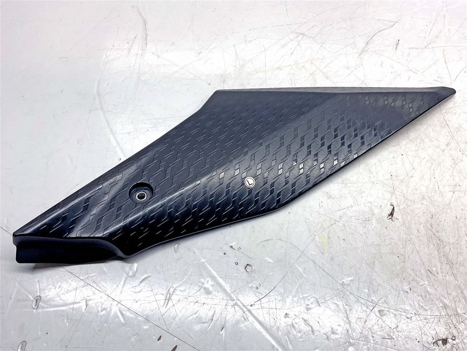2016 Yamaha YZF R1 Left Tank Side Cover - 2CR241060000