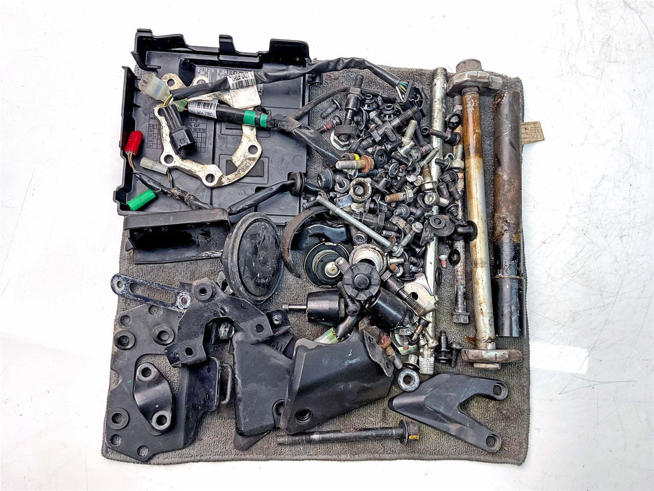 2024 KTM Duke 125 Assorted Nuts, Bolts & Fixings