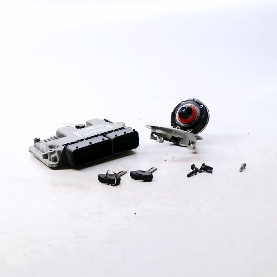 2014 BMW F800GT Standard ECU, Fuel Cap & 2 keys - 51258556759