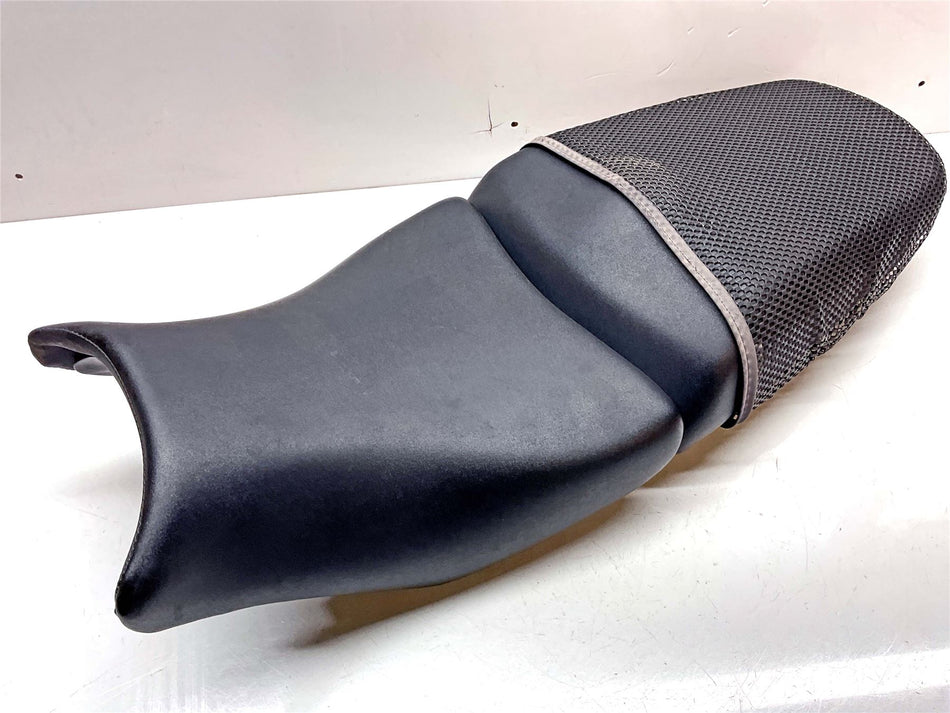 2011 Suzuki Bandit 650 GSF650 Seat - 4510046H016BY