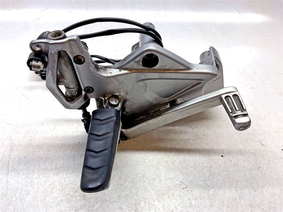 2009 BMW F800ST Right Footrest & Brake Pedal - 46717684320