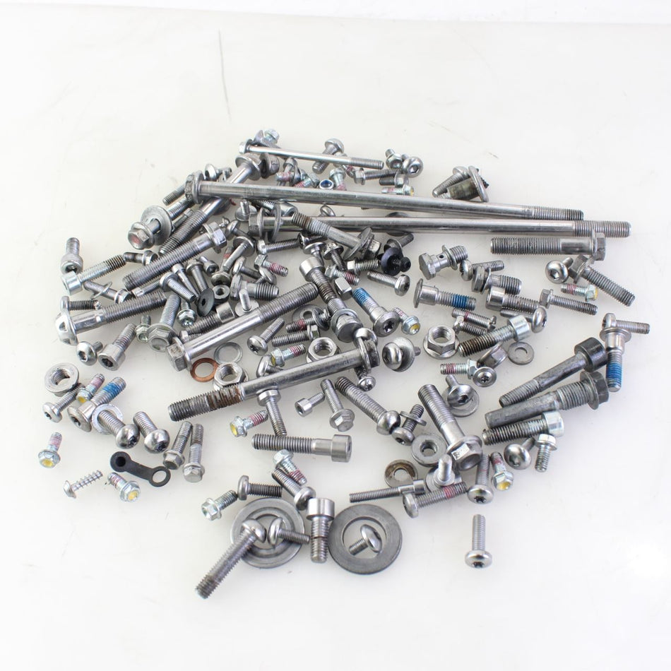 2021-ON TRIUMPH TRIDENT 660 Bag Of Bolts -