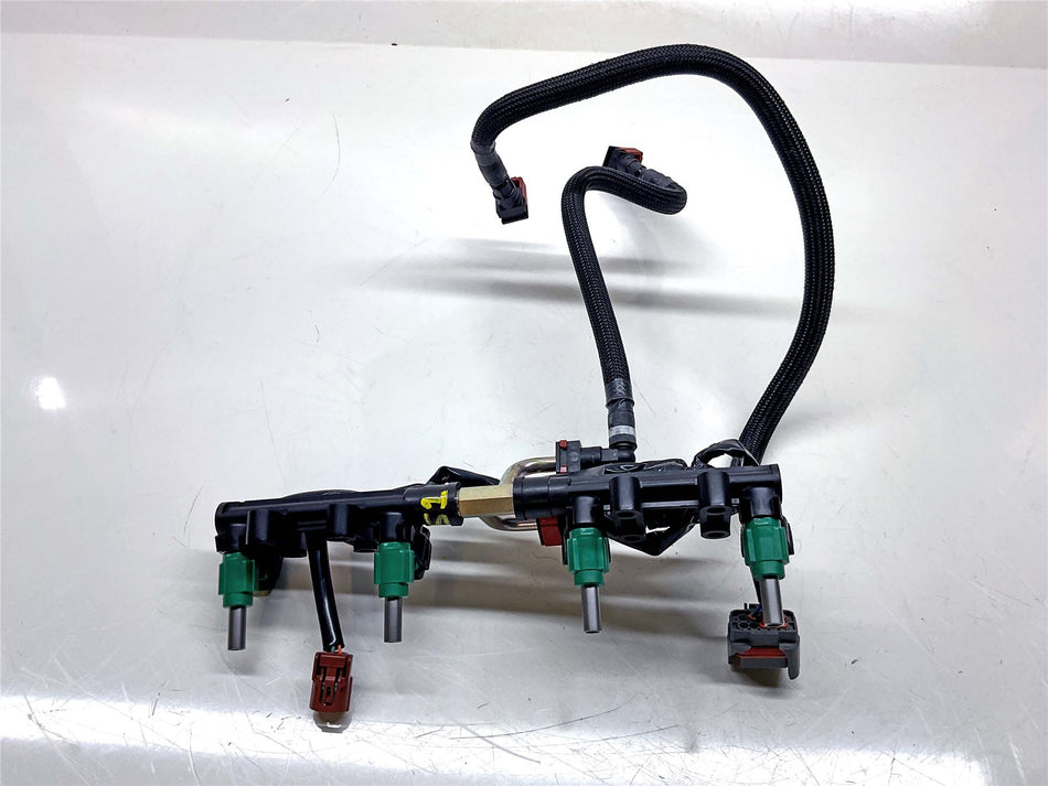 2021 Kawasaki Z H2 ZR1000 ABS Fuel Injection Rail - 490560037