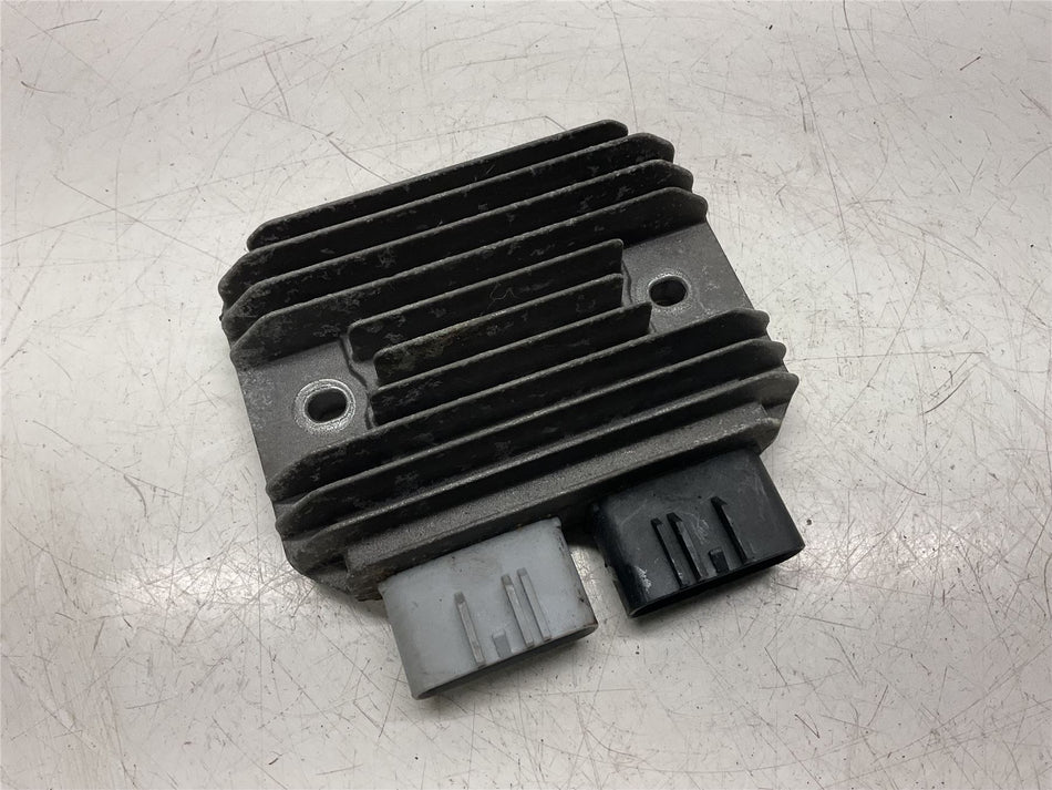 2008 Kawasaki Ninja ZX10R Regulator/Rectifier - 21066-0731