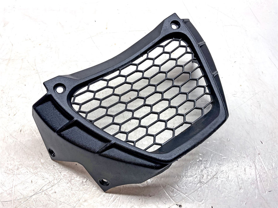 2016 Aprilia Tuono V4 1100 Factory ABS Oil Cooler Guard - B043248
