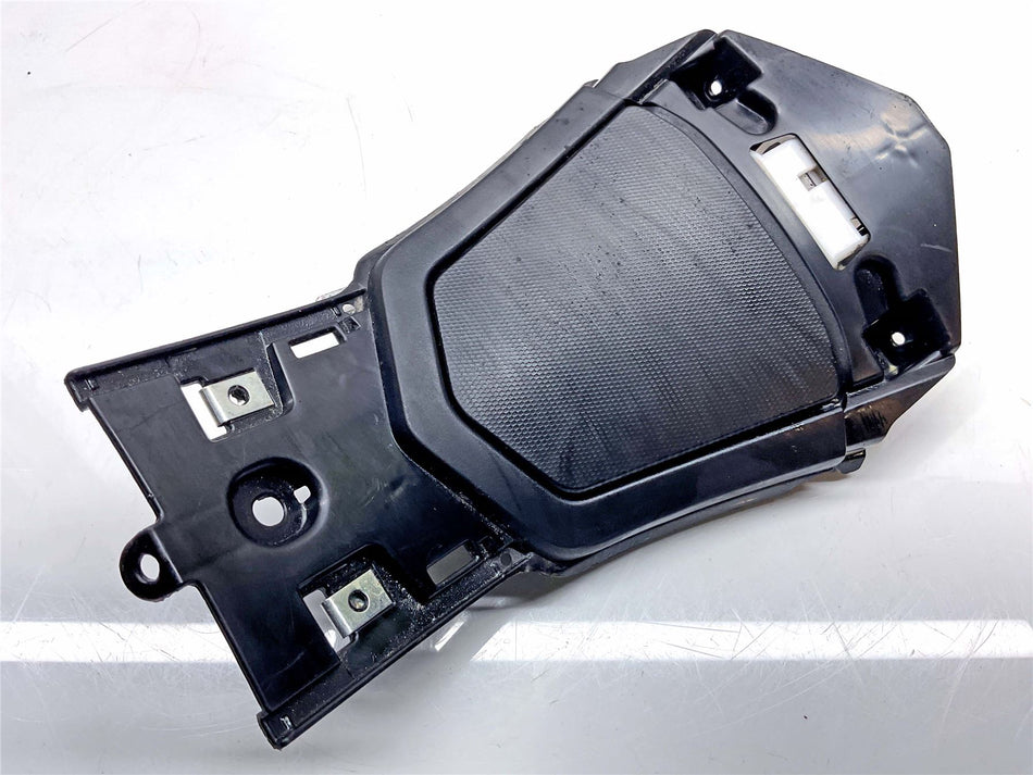 2024 Honda PCX125 fuel cap lid