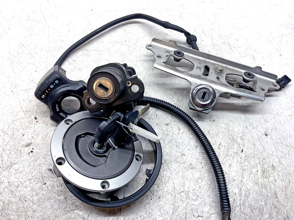2015 Honda CBR1000RR Fireblade LockSet - B60539LS