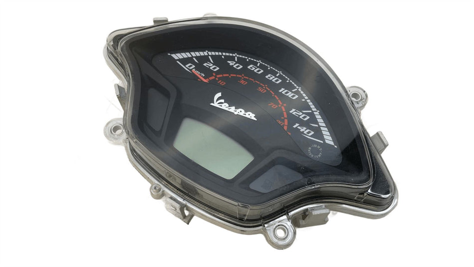 2018 Vespa GTS Super Speedometer Clock Instrument Cluster 1L000592