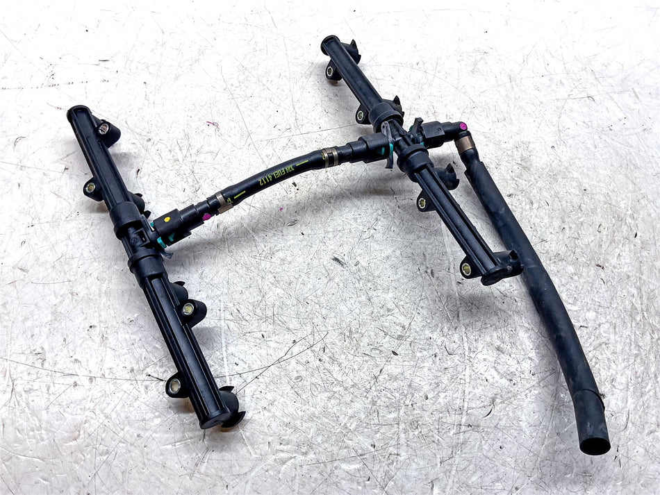 2015 Honda CBR1000RR Fireblade Fuel Pipe Rail Assembly - 16640MFL000