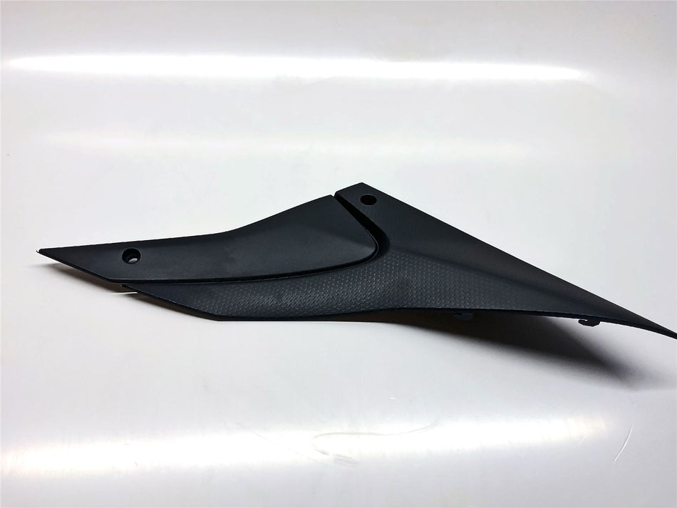 2024 Aprilia RSV4 1100 Factory Right Under Tank Fairing - 2B006972