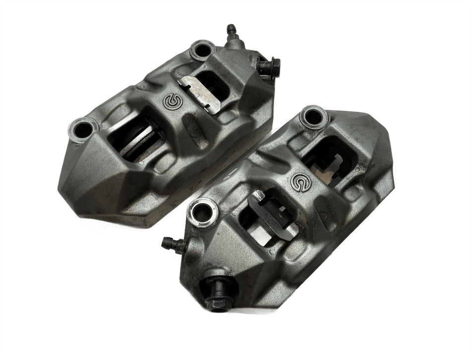 2017 Triumph Speed Triple 1050 Front Brake Calipers Pair 209883
