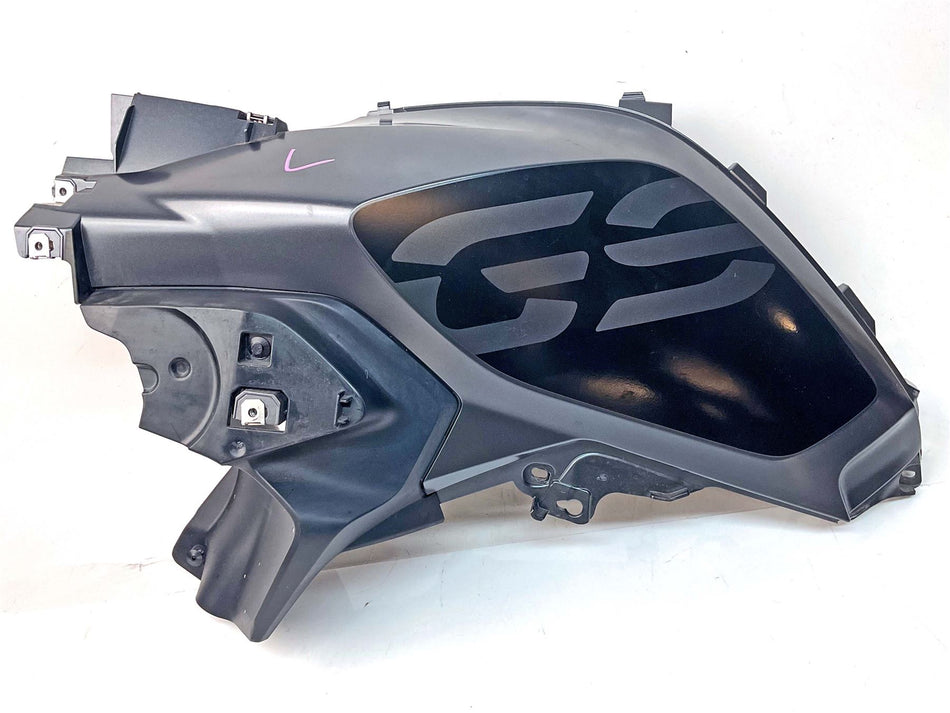 2021 BMW R1250GS Left Fuel Tank Cover - 46638556635