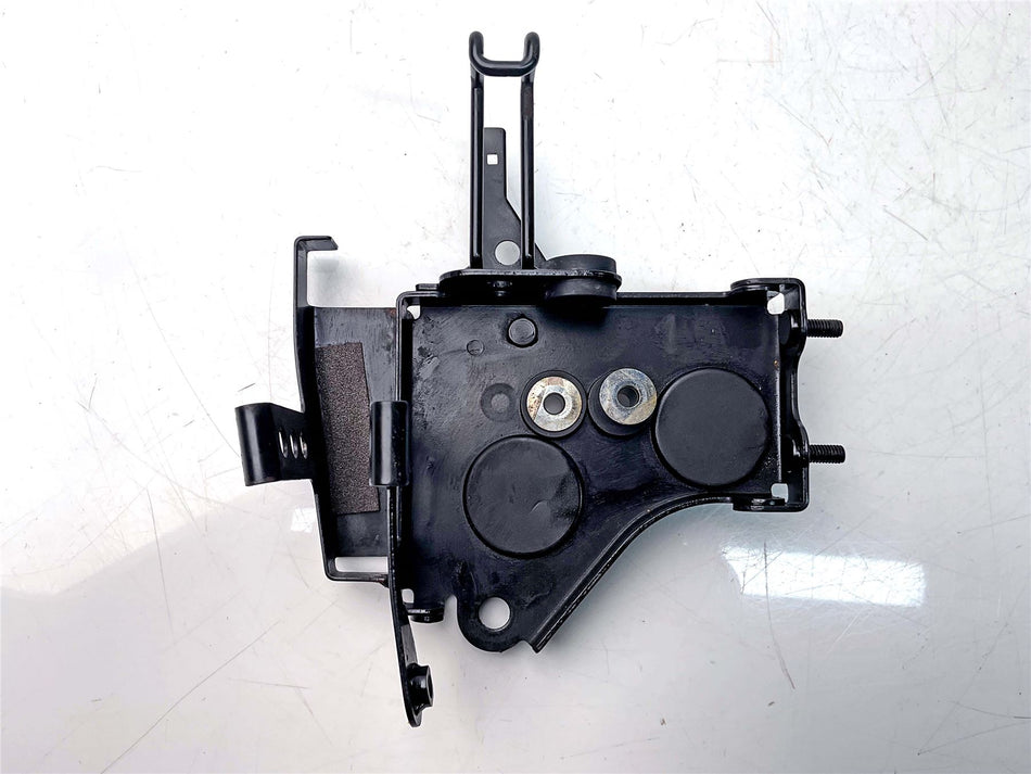 2022 Yamaha Tracer 7 Abs Cradle - 1WS211580000