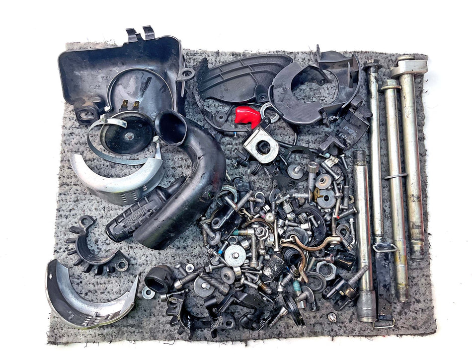2018 Triumph Bonneville T120 Black Assorted Fixings & Bolts