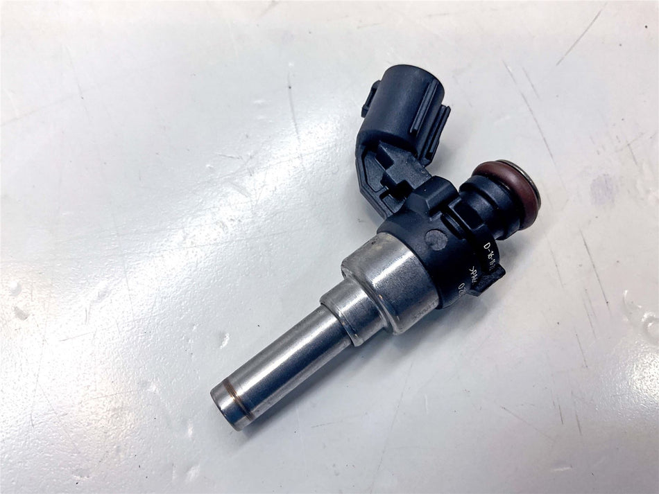 2025 Yamaha YZF R1 Fuel Injector - B3L137610100