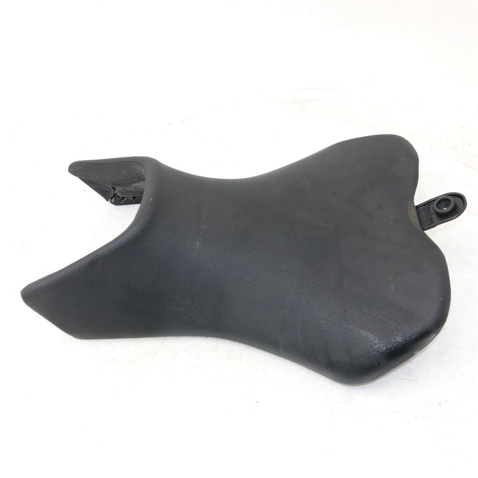 2024 SUZUKI GSX-8S Front Seat - 45100-25L20-QZF