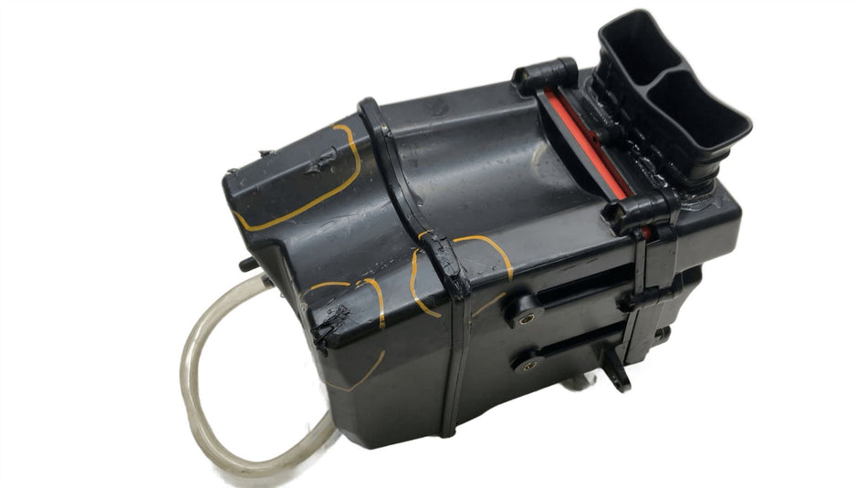 2025 CF-Moto 300NK Airbox 0DNA110004