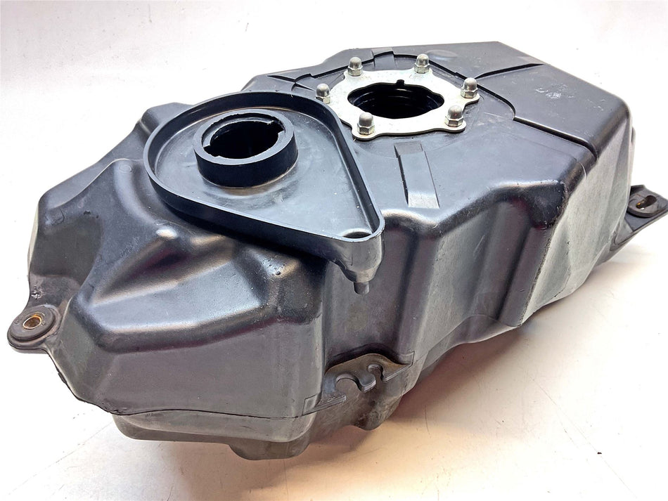 2018 Yamaha YZF-R 125 Fuel Tank - 5D7-F4110-51