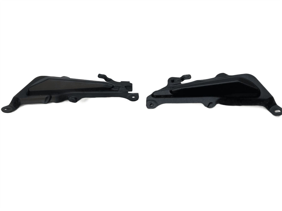 2013 Triumph Speed Triple 1050 Infill Panels L R T2307222