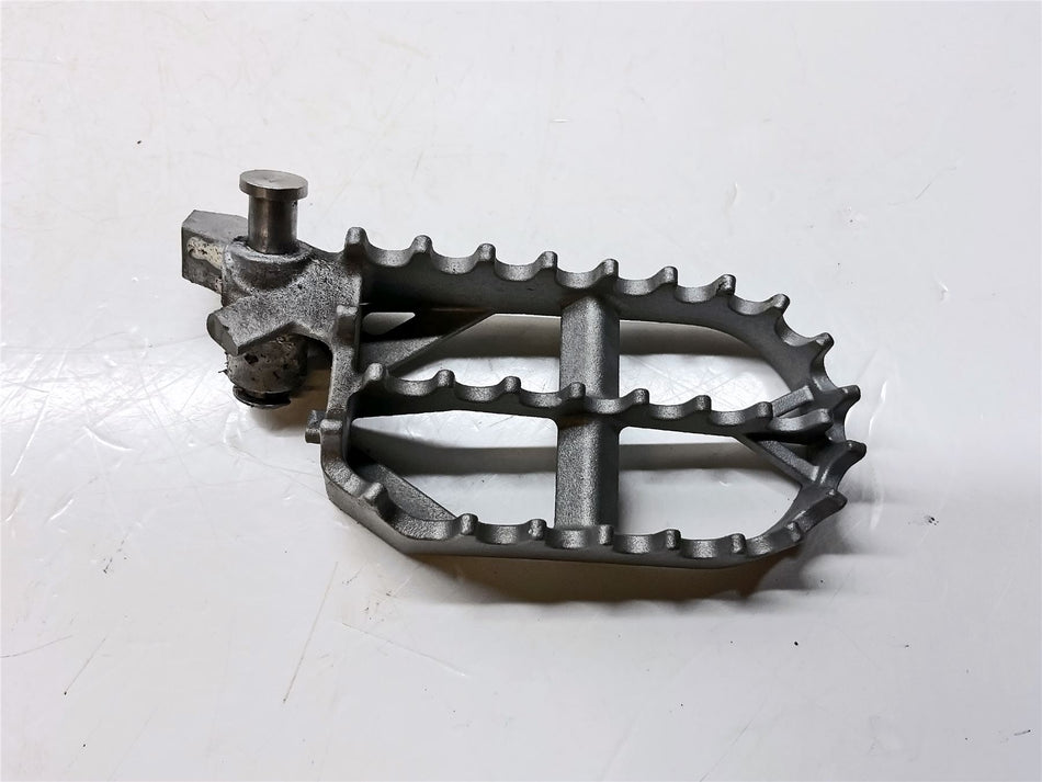 2023 BMW R1250GS Adventure Righjt Enduro Footrest - 46718405781