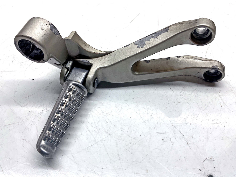 2002 Kawasaki Ninja ZX6R ZX636 Rear Right Footrest & Hanger - 340280330