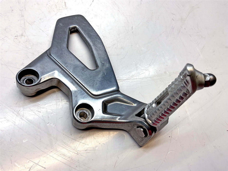 2023 Triumph Tiger 660 Sport Left Front Footrest Hanger - T2087521