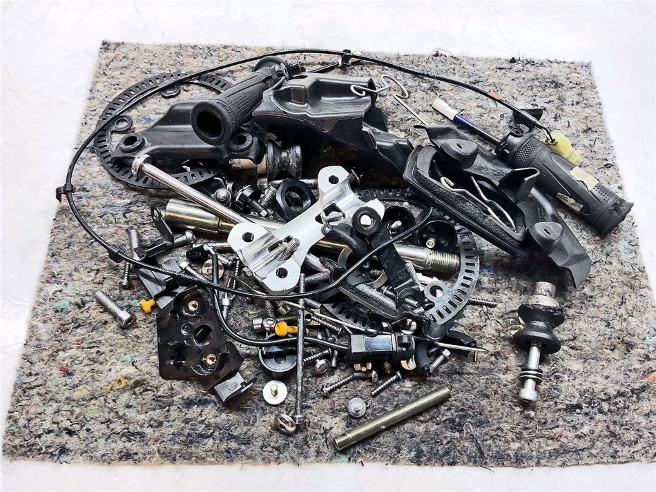 2024 Triumph Street Triple 765 R Assorted Nuts, Bolts & Fixings - B59755BOBAB