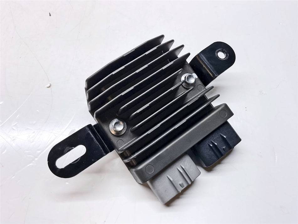 2025 Triumph Bonneville T120 Black Regulator Rectifier - T1300675