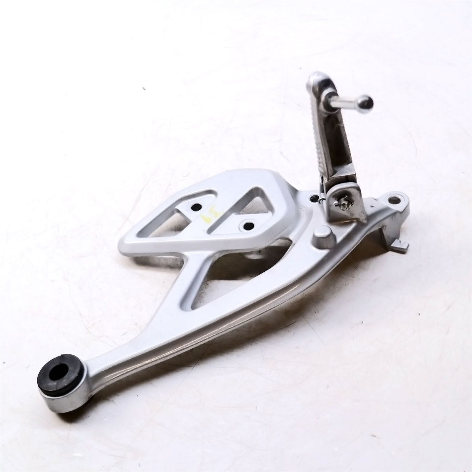 2023 Yamaha MT-125 Right Rider Footrest - B6GF744300