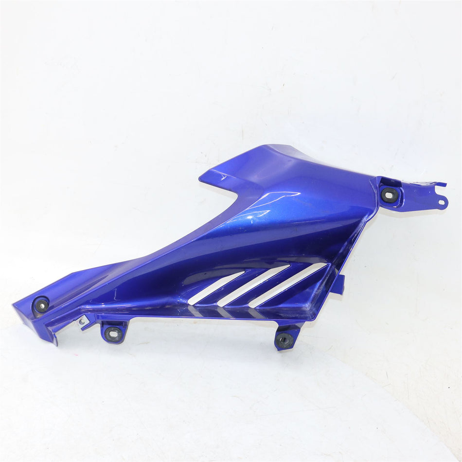 2024 YAMAHA YZF-R 125 Front Right Side Fairing - bnuf117w00