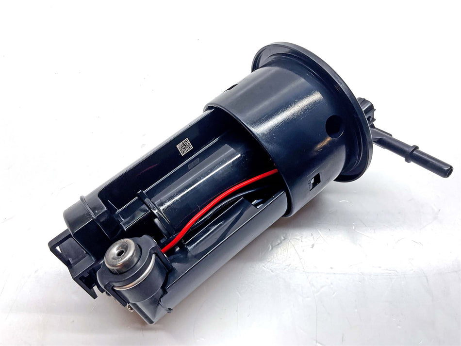 2025 Triumph Speed Triple 1200 Fuel Pump - T2408485