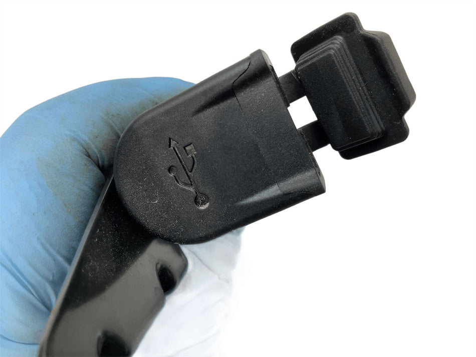 2024 BMW S1000R Sport USB Charger Outlet Socket & Bracket 841474403