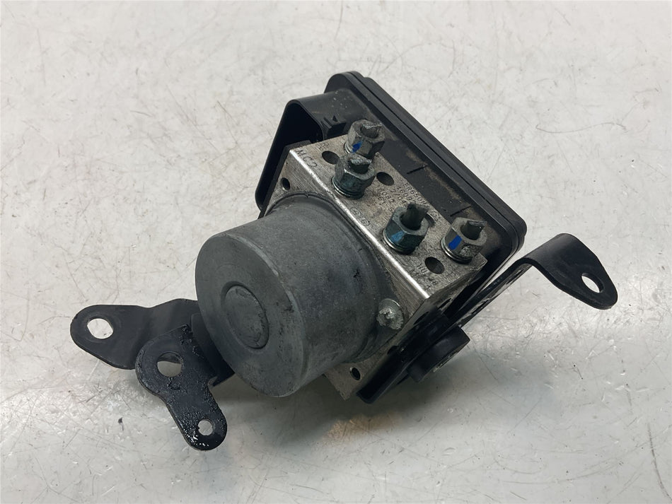 2017 Kawasaki Ninja 650 EX650 ABS Pump - 160820767