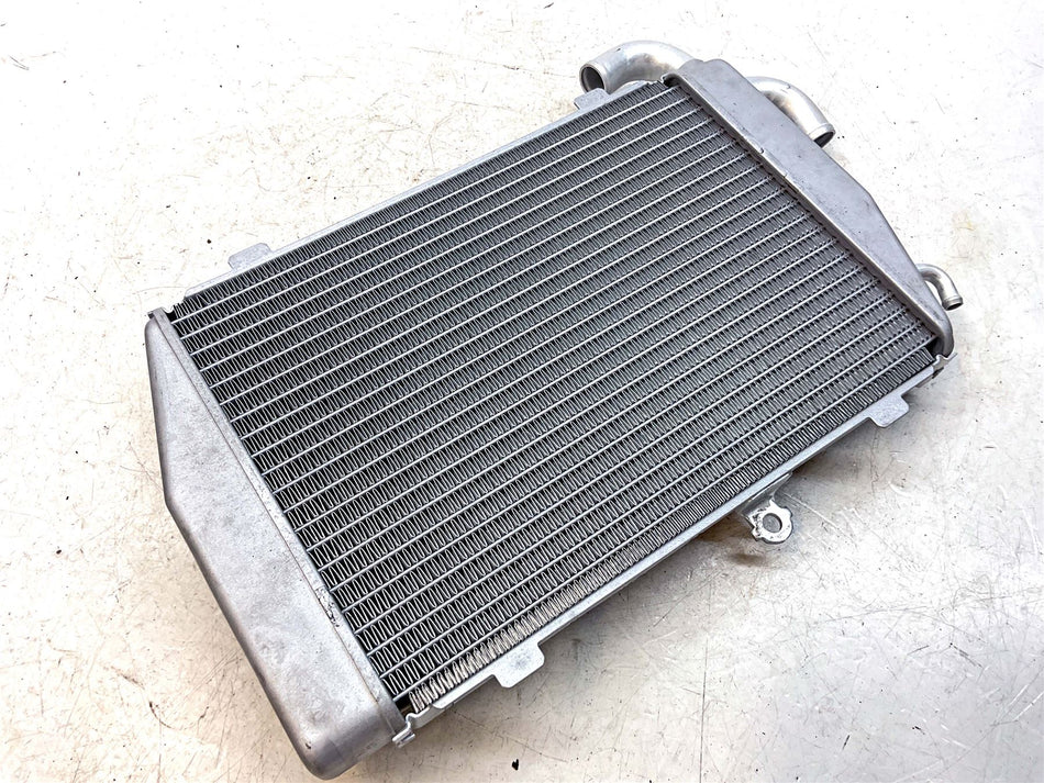 2001-2005 Honda Goldwing 1800 Right Radiator