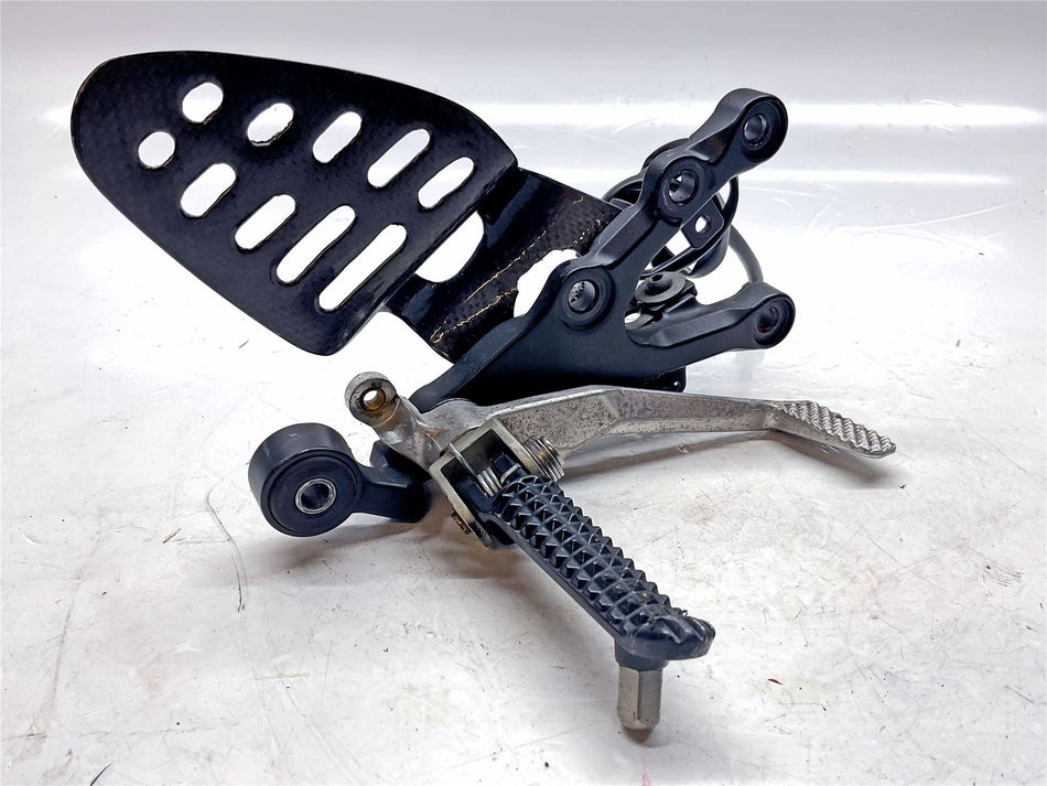 2006 Yamaha YZF R6 Right Front Footrest  - 2C02742000