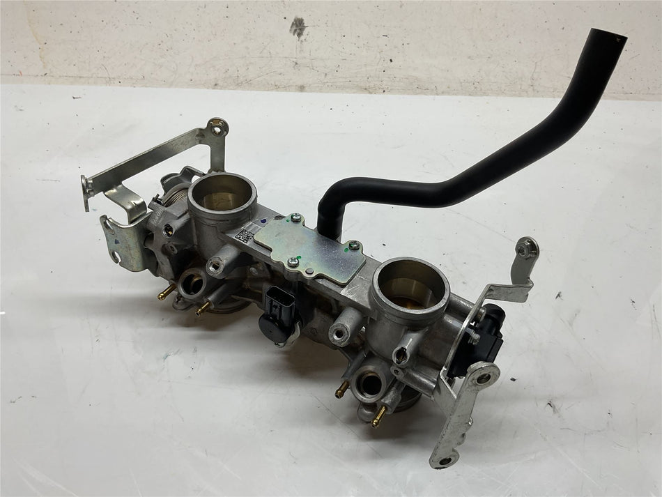 2023 Royal Enfield Super Meteor 650 Throttle Bodies