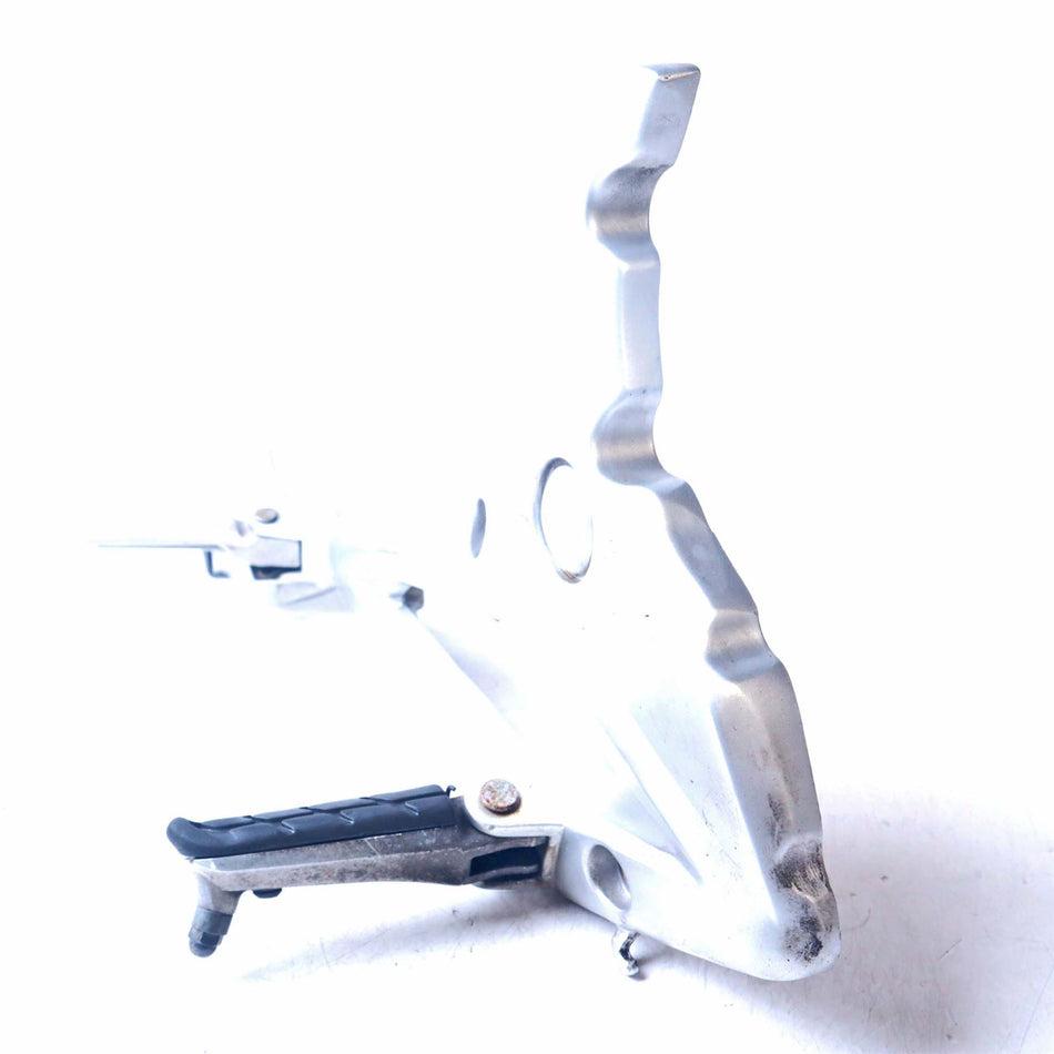 2019 Honda NC750X DCT ABS Right Footrest Hanger & Pegs - 50650MGSD31ZA