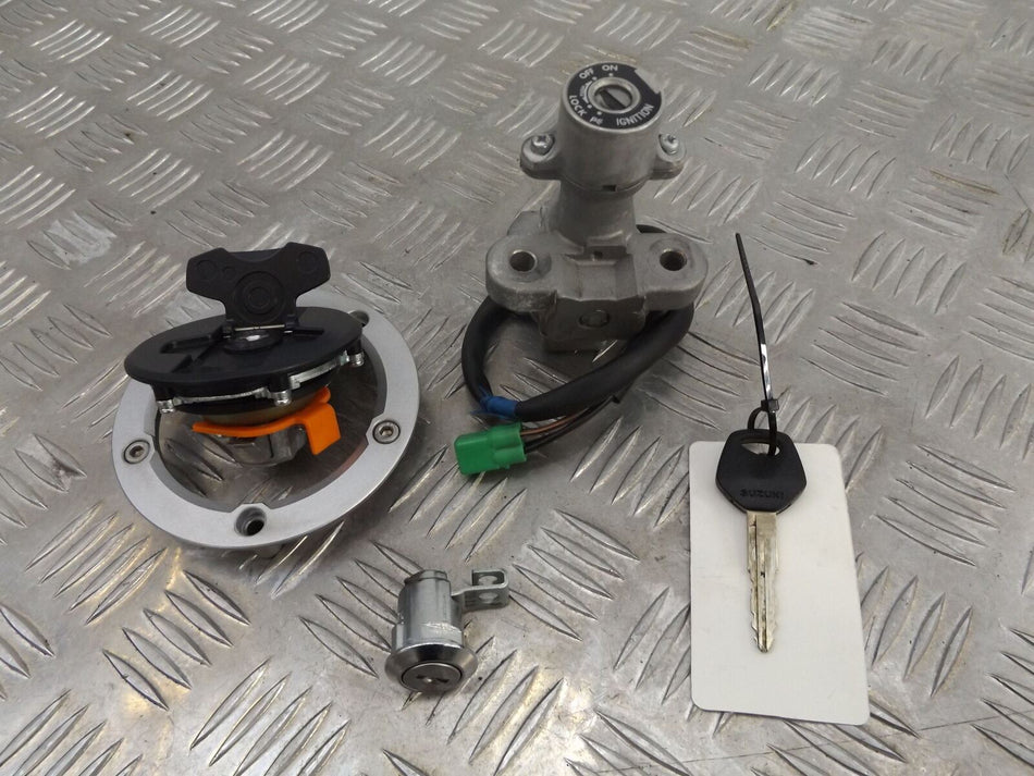 2018 Suzuki SV 650 X Genuine Lock Set Petrol Cap Ignition Switch Seat Lock 37102
