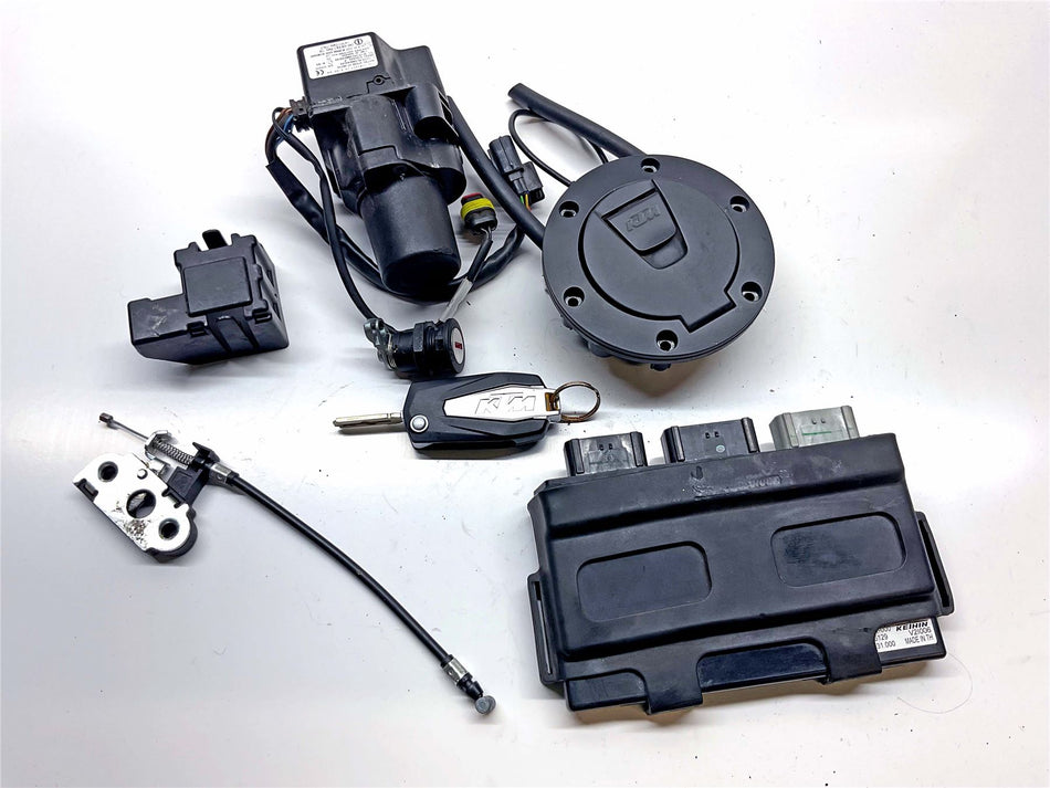 2020 KTM 1290 Super Duke R Lockset & ECU  - 61741031050